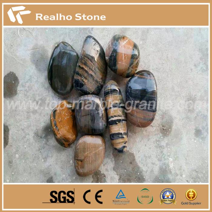 flowerbed river pebble stone