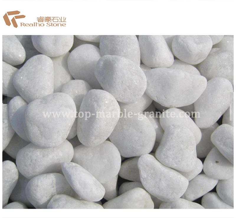 pebble stone for walkway