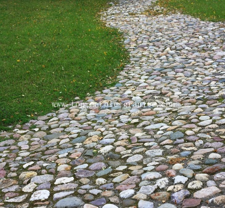 Cobblestone paving stone